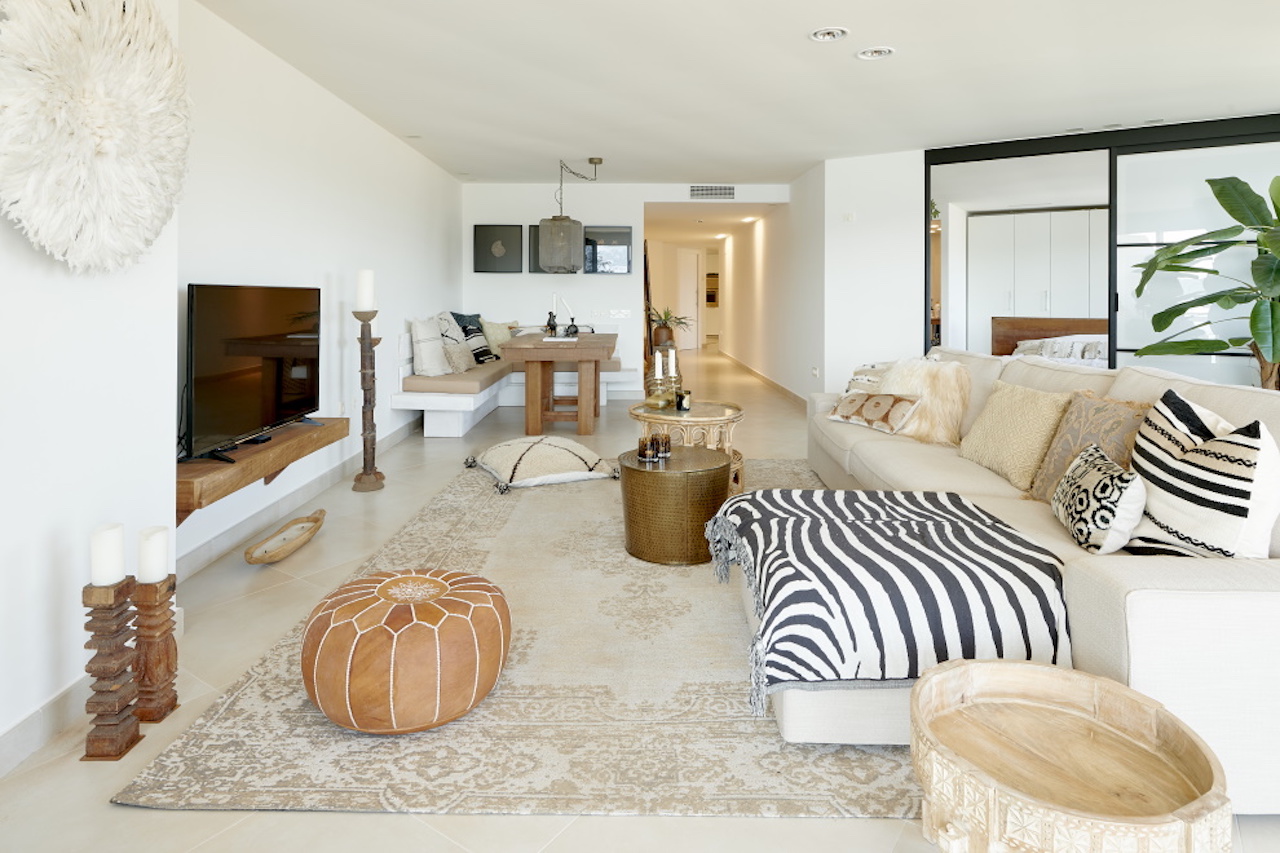 Resa estates ibiza huis kopen living.jpg